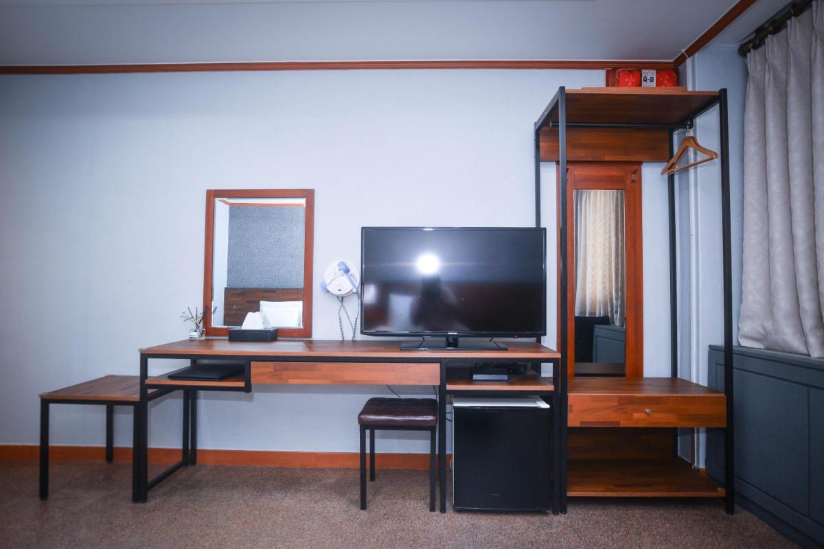 Hotel Noblesse - Housity