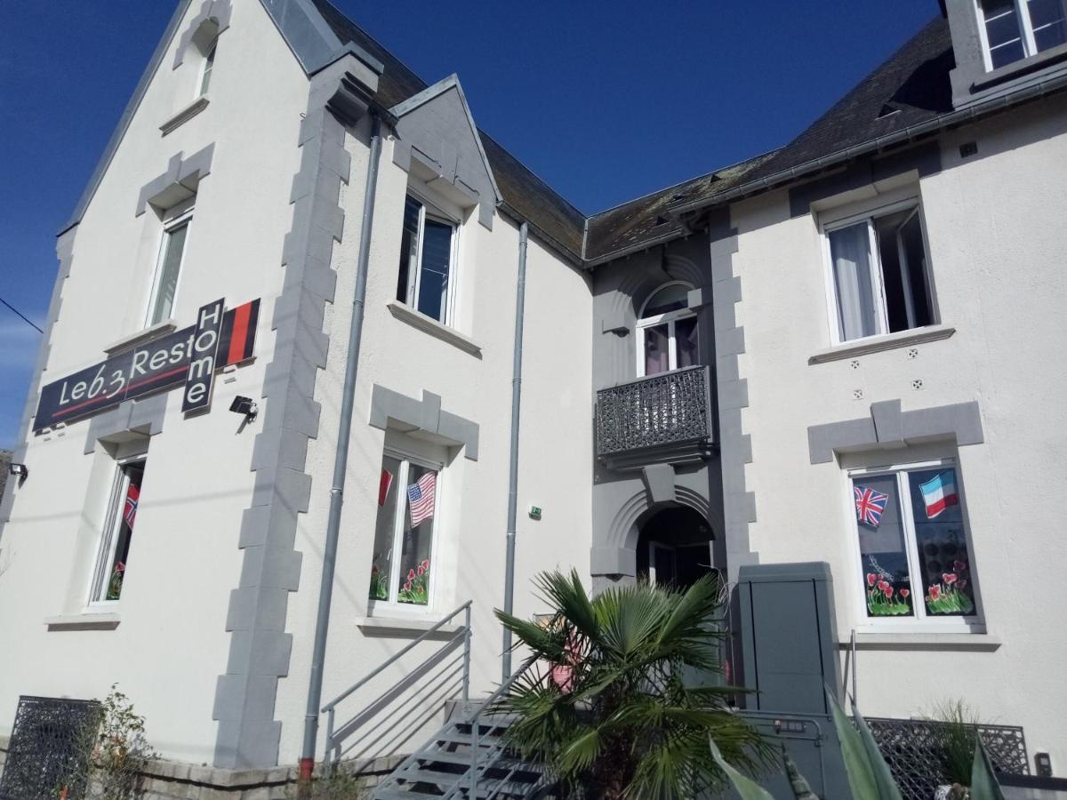 HÔTEL Le 6 3 Home PORT EN BESSIN Parking privé gratuit - Housity