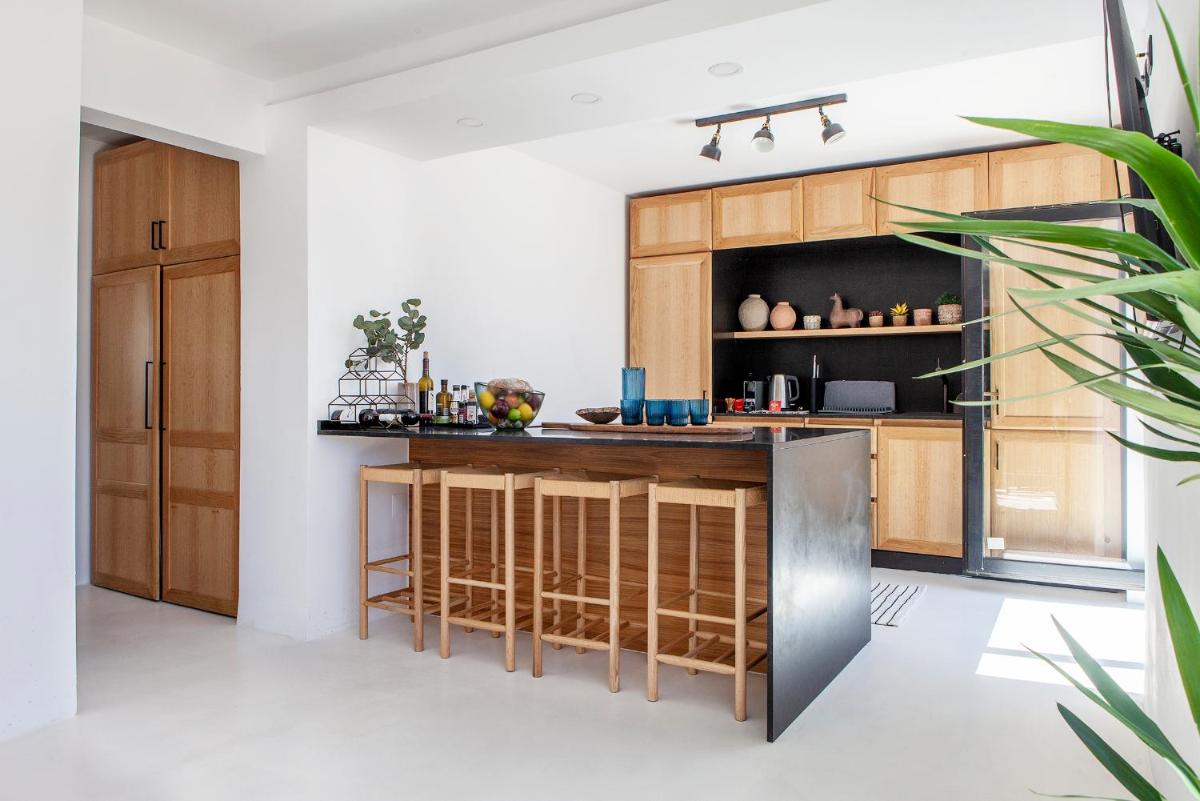 Cascais Fishing/Beach House - Modern Entire House - Housity