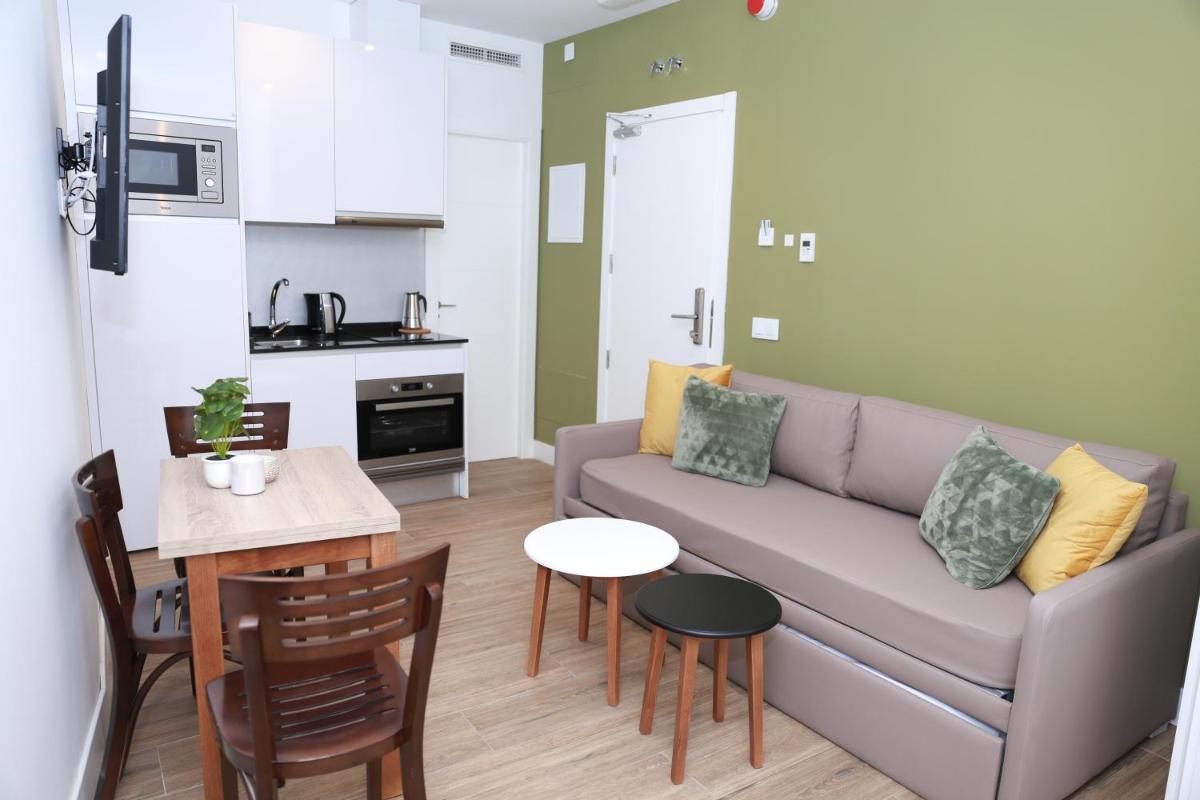 New Point Opera - Housity
