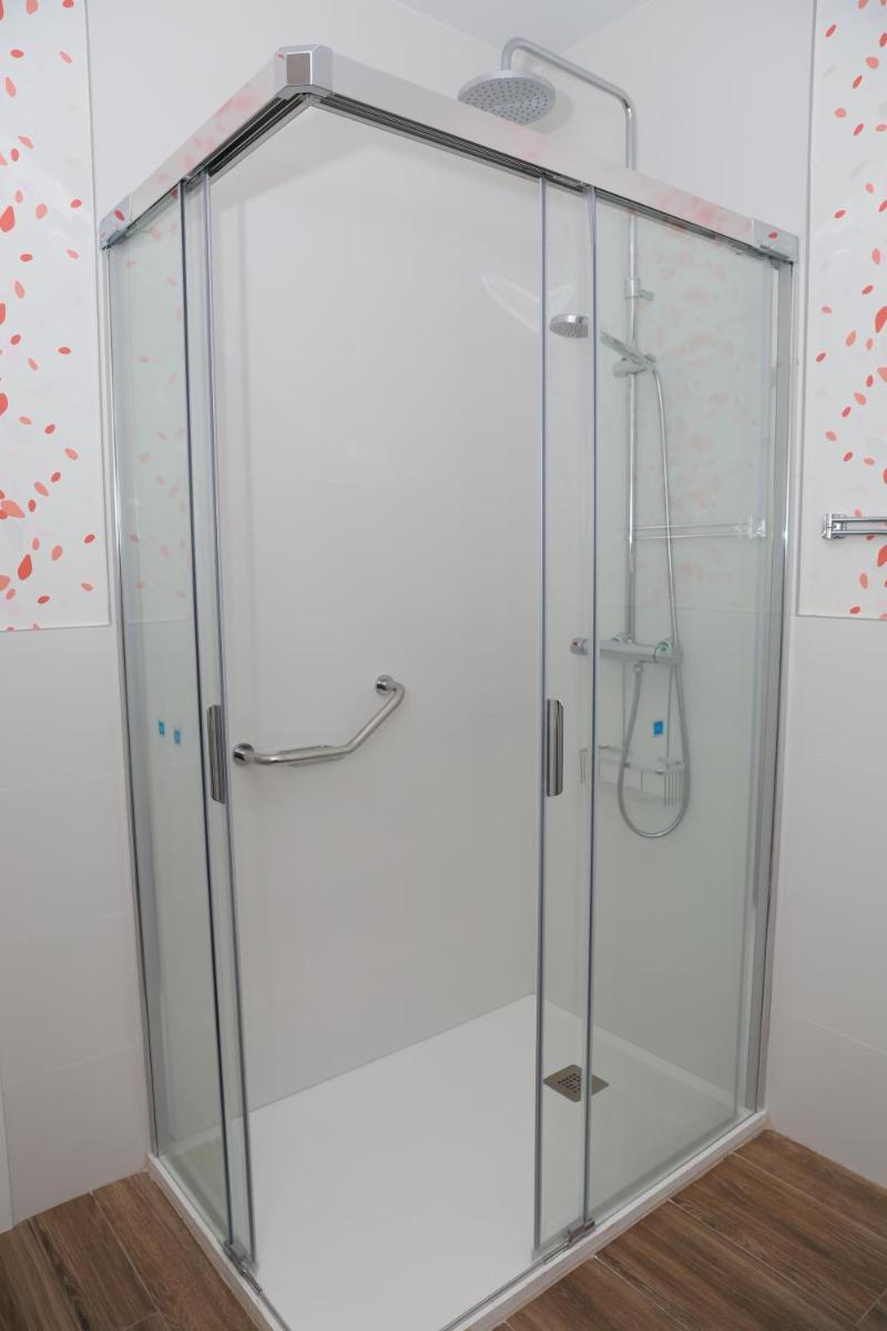 New Point Opera - Housity