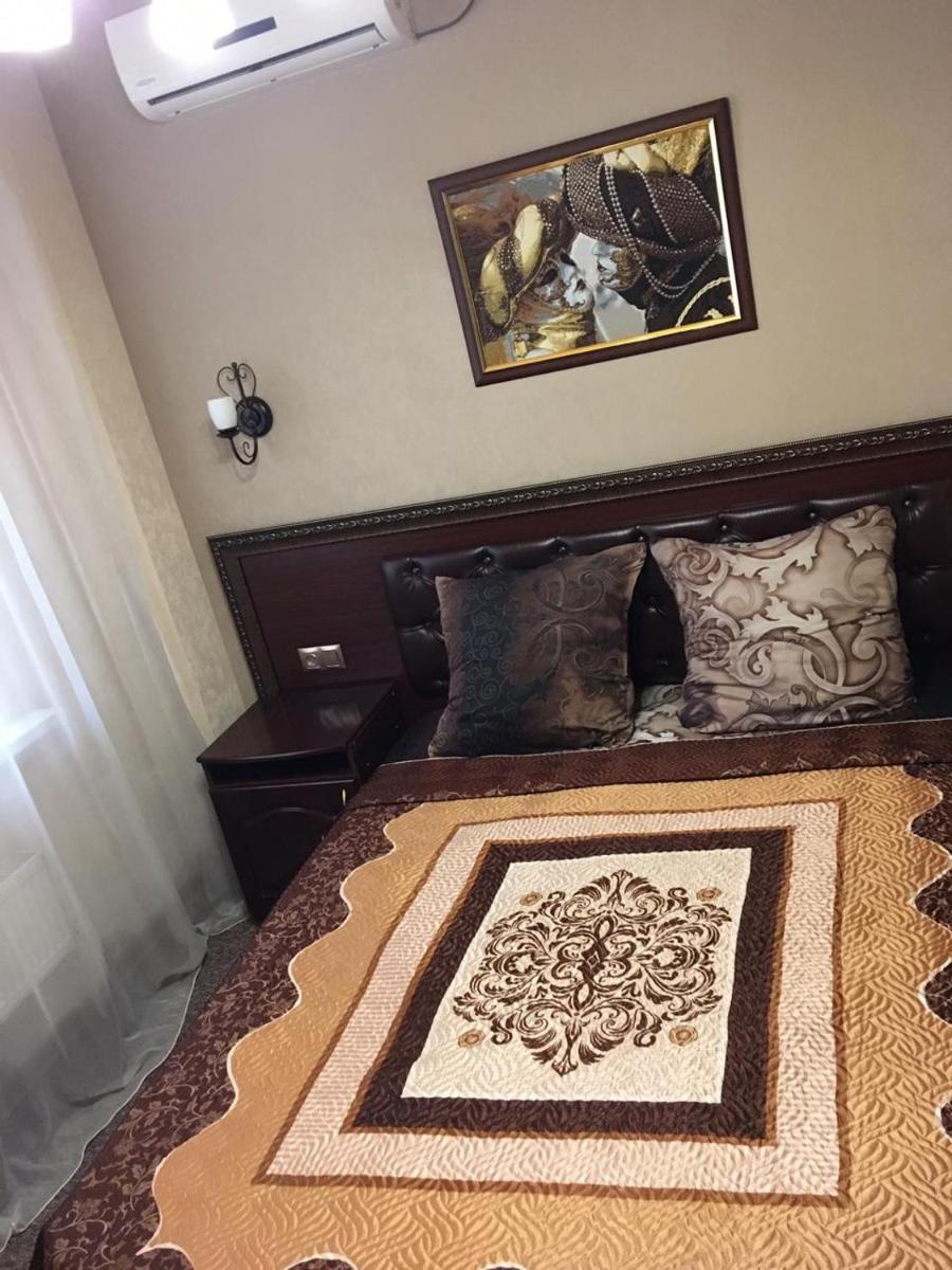 Hotel Aura - Housity