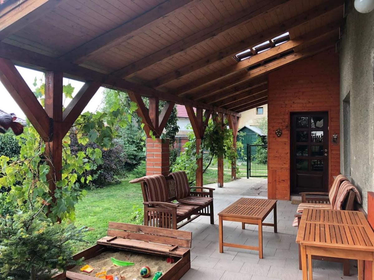 Adela´s Czech Village House - Housity