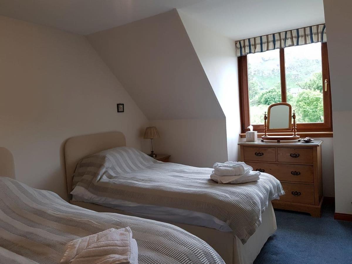 Riverview Cottage - S4200 - Housity
