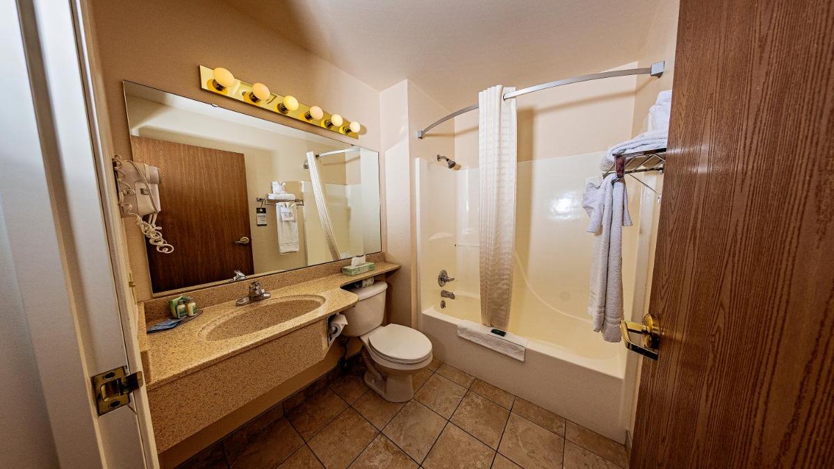 FairBridge Inn Express Dillon - Housity