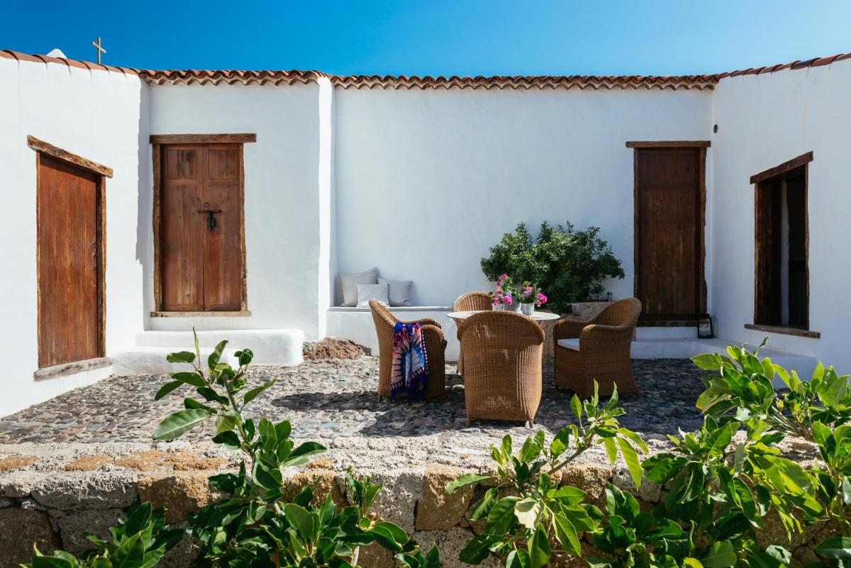 Las Casas del Camino Real - Housity