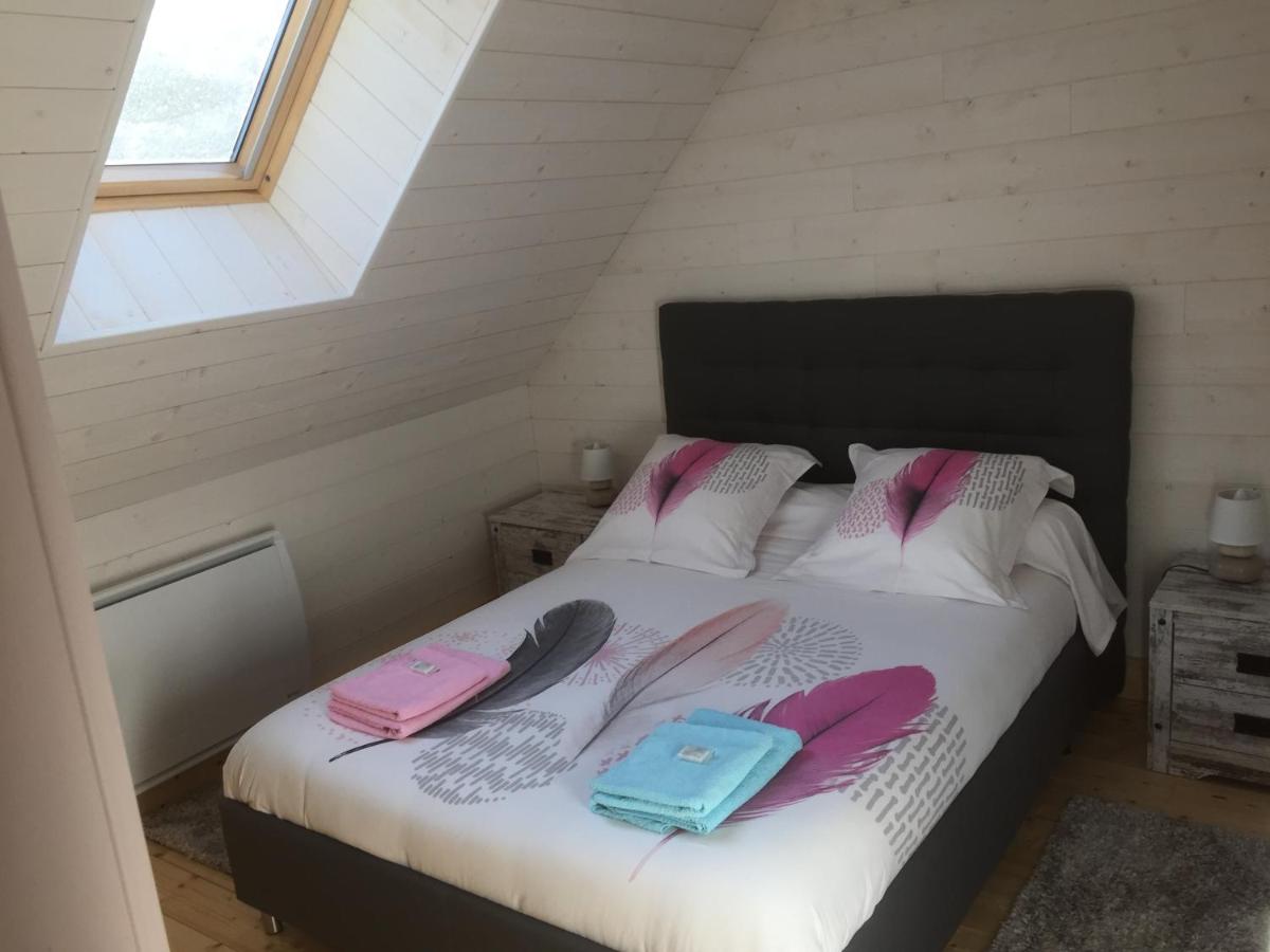 Les Roses Des Bois - Housity