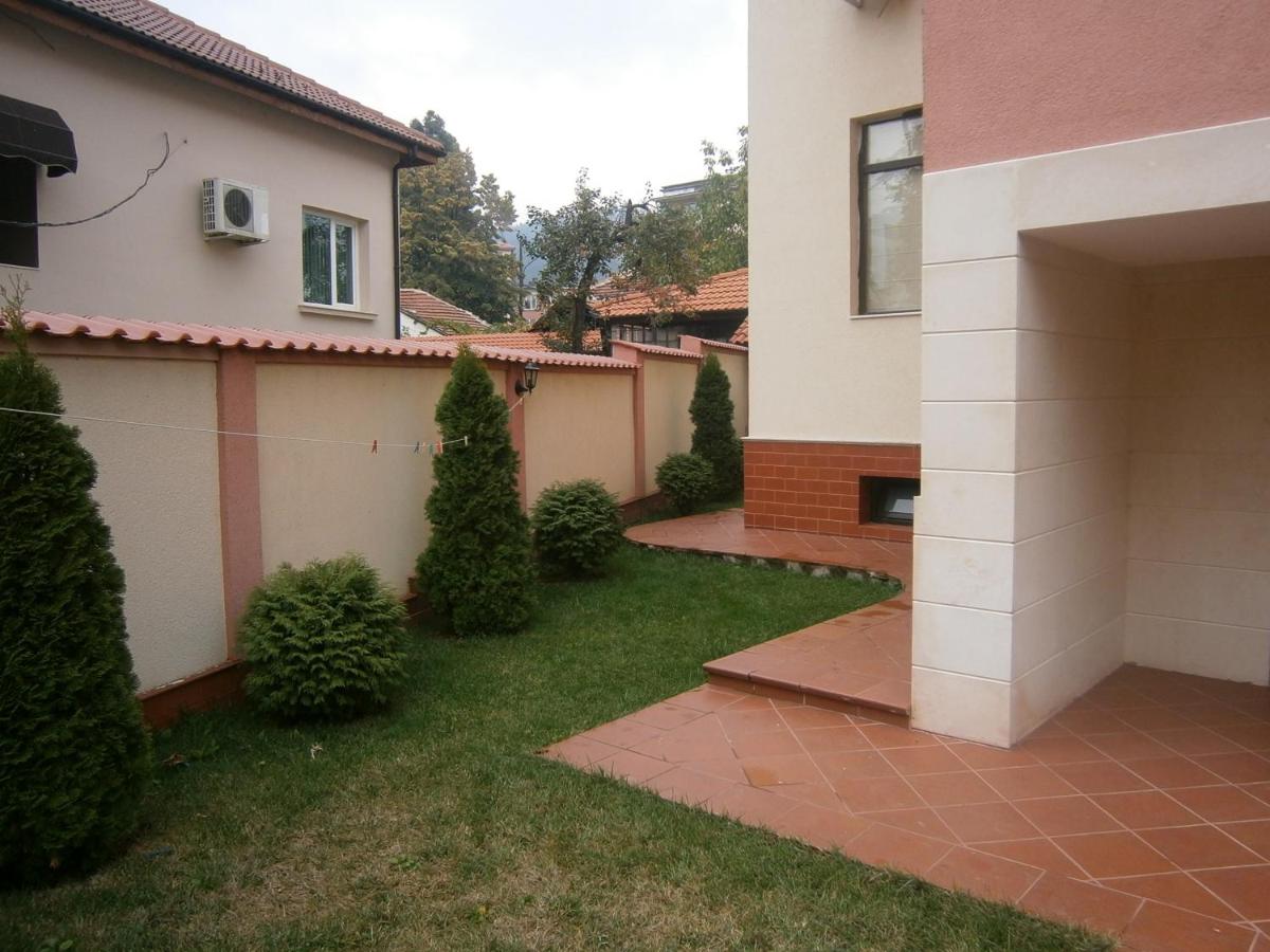 Evia Hotel - Housity