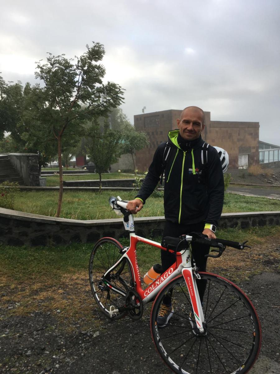 EDEM SEVAN - Housity