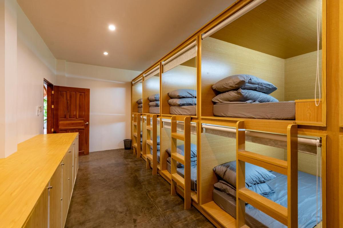 Tropical Temple Siargao Resort - Housity