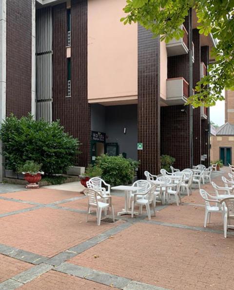 Albergo Papillon - Housity