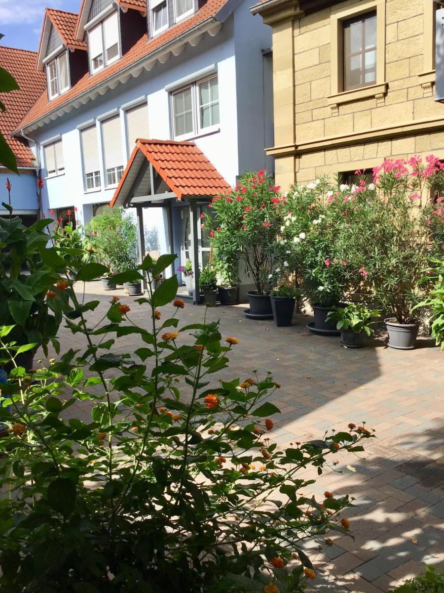 Pension am Schlossberg - Housity