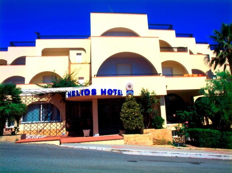 Suitetrails - Helios Hotel