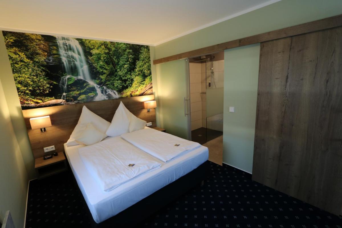 Hotel Deutscher Hof - Housity