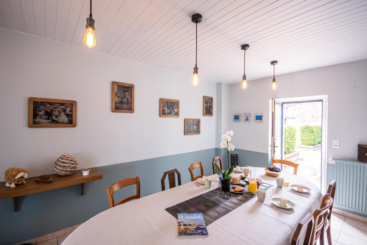 Le DOMAINE DES ECOLIERS B&B - Housity