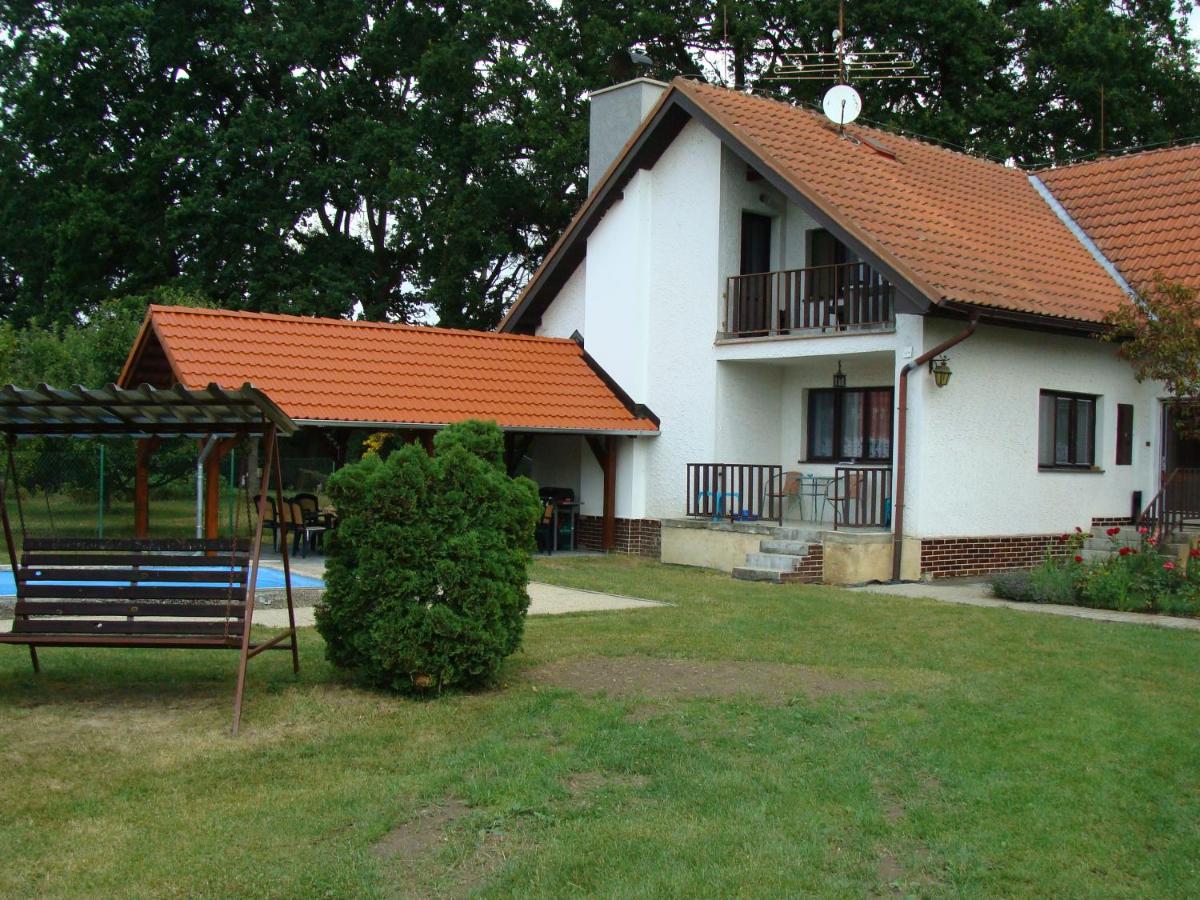 Apartmány Dívčice - Housity