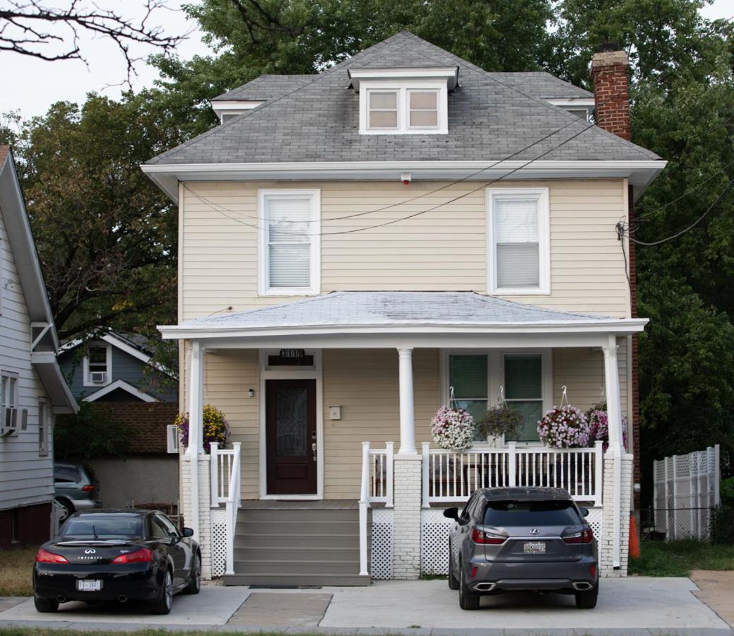 Vacation House DC - Housity
