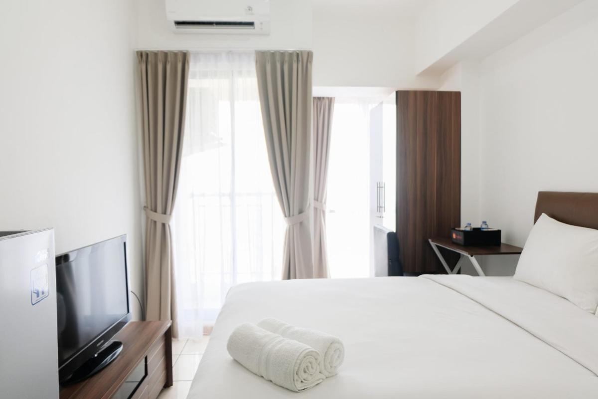 Comfortable Studio Apartment M-Town Residence By Travelio - Housity