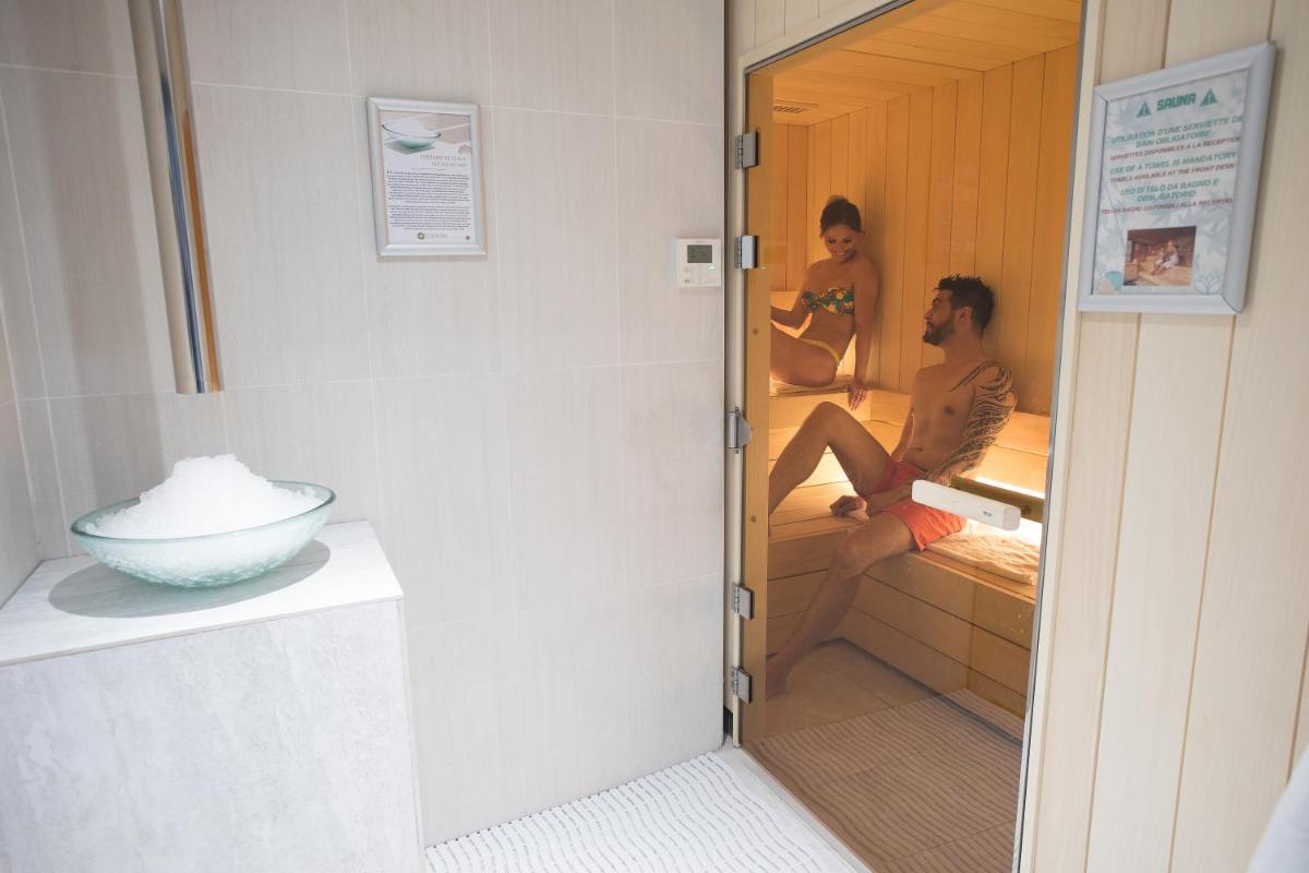 Clients de l'établissement Eden Hotel & Spa