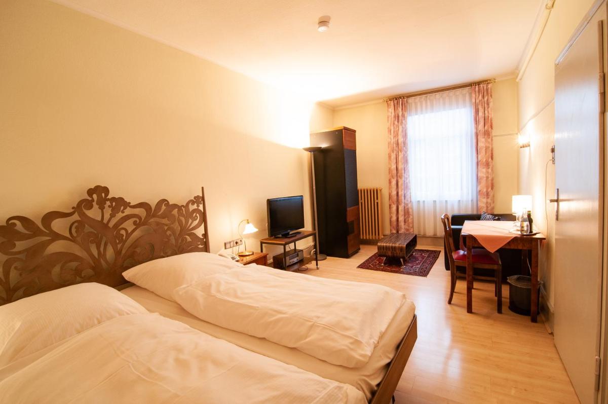 Hotel Bären Trossingen - Housity