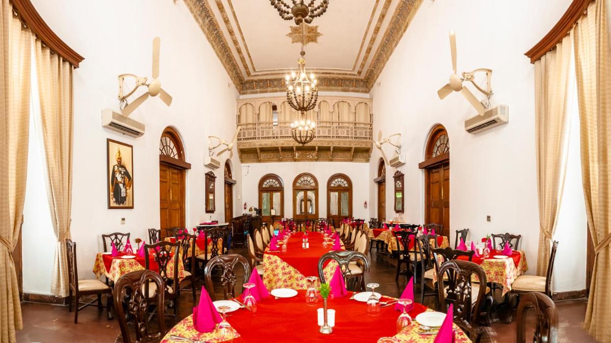 Suitetrails - Neemrana's - Baradari Palace