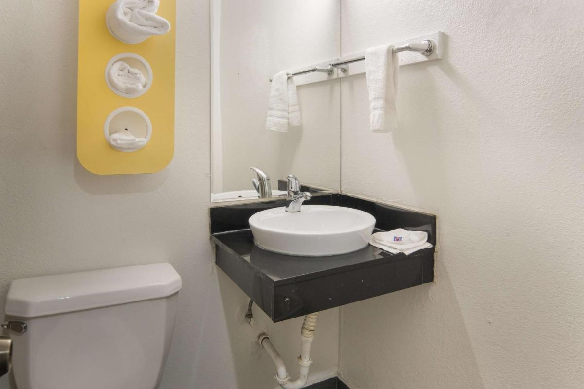 Motel 6-Fort Worth, TX - Seminary - Housity