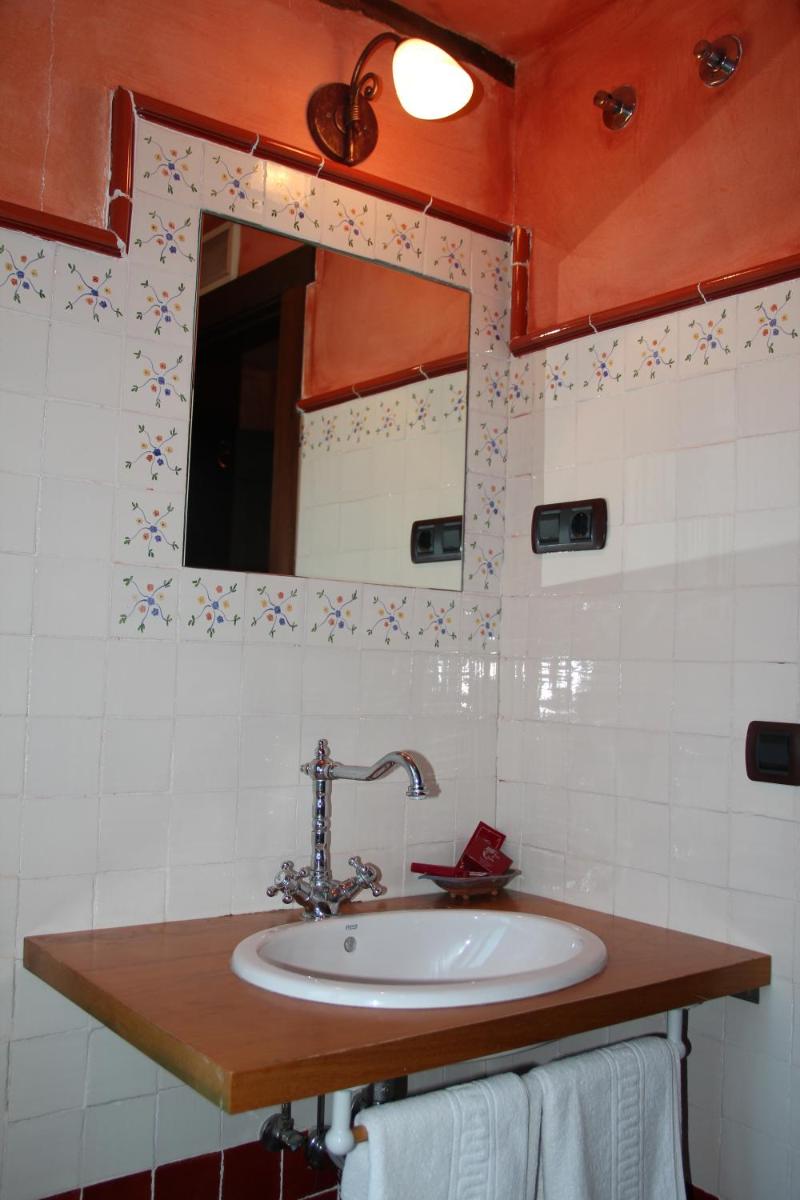 Posada Calera - Housity