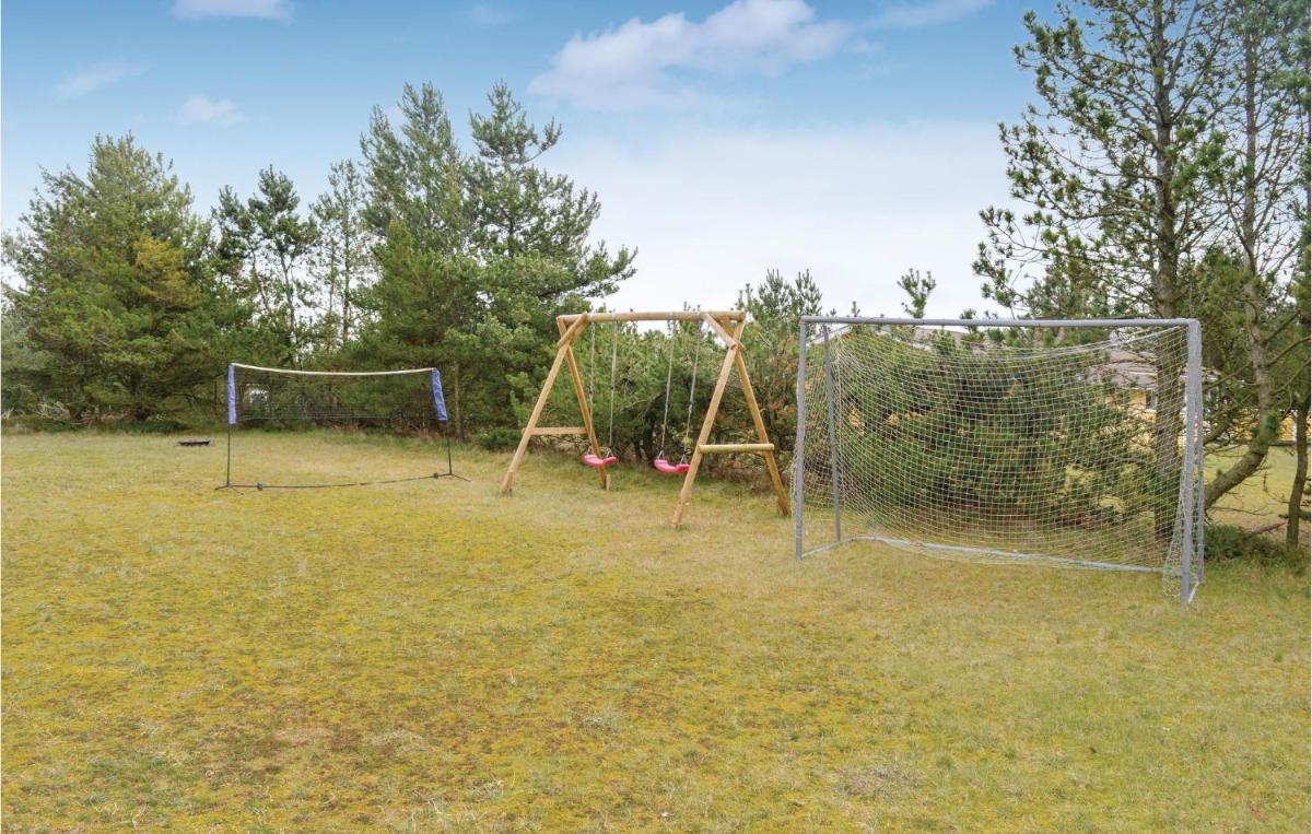 Three-Bedroom Holiday Home In Saby - Housity