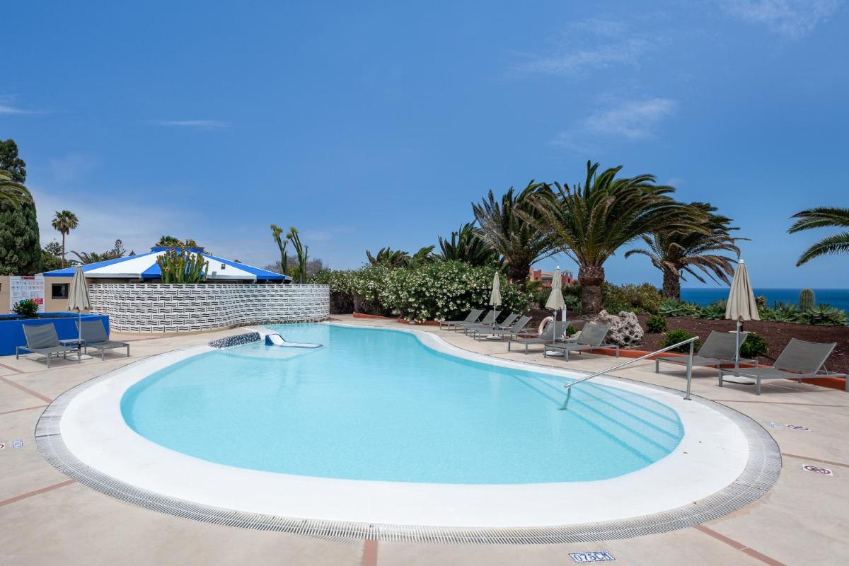 Piscina en o cerca de Hotel LIVVO Risco del Gato Suites