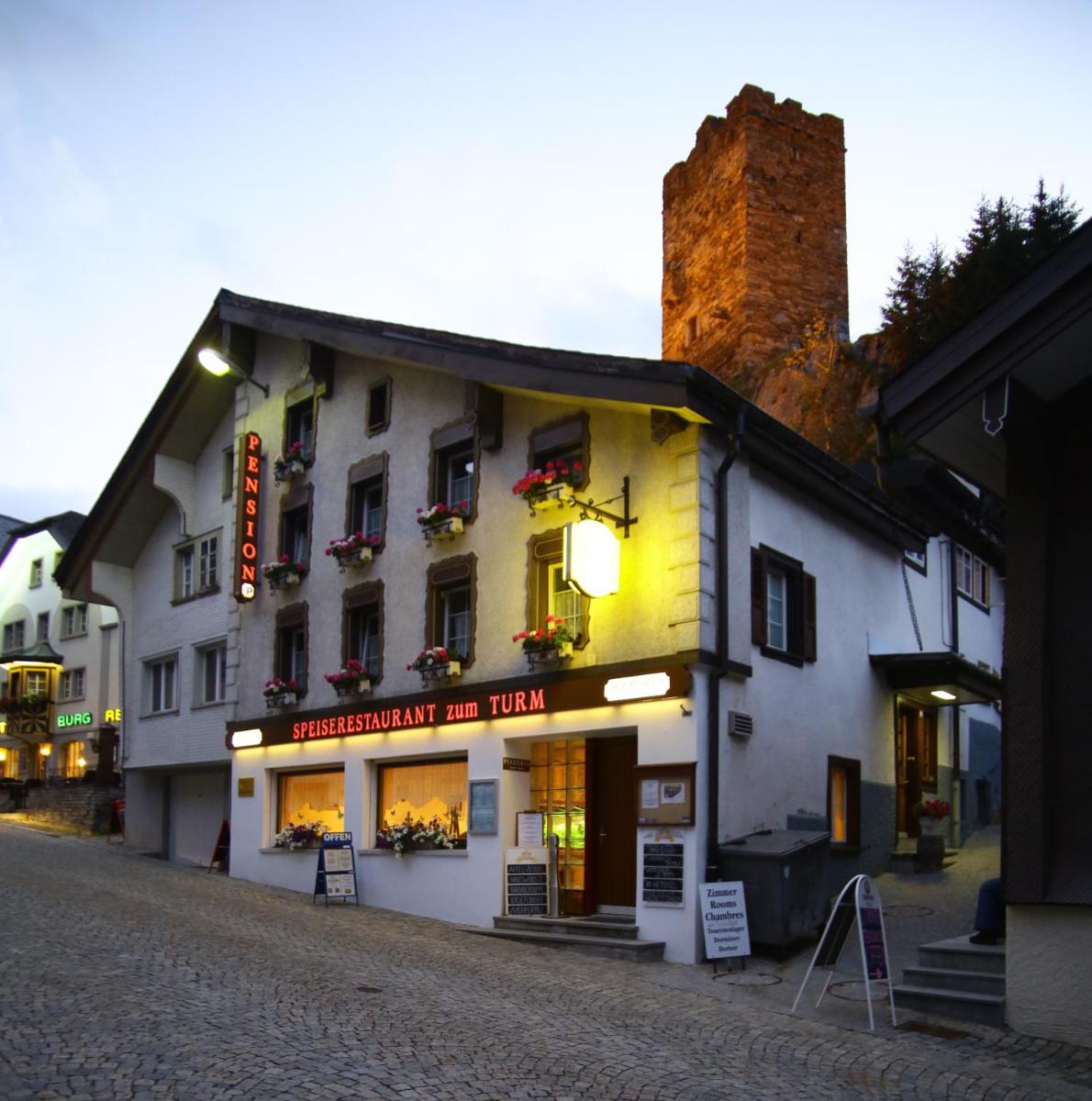 Gasthaus Pension zum Turm - Housity