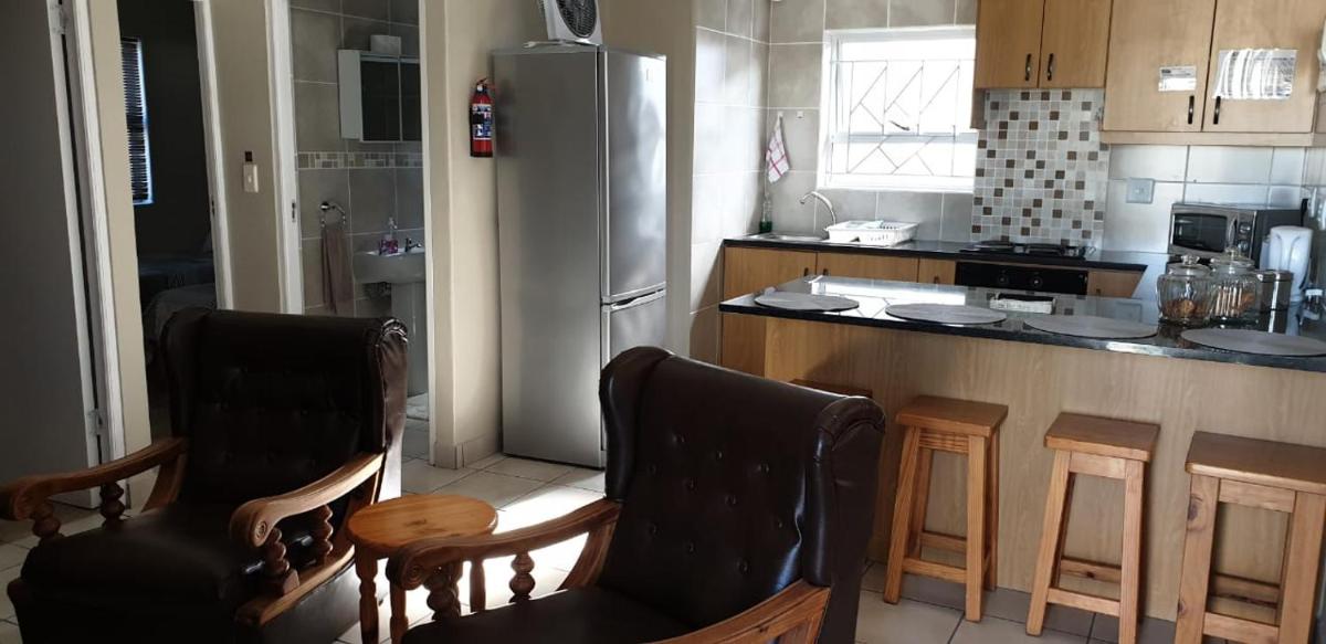 Susan's Apartment - Housity