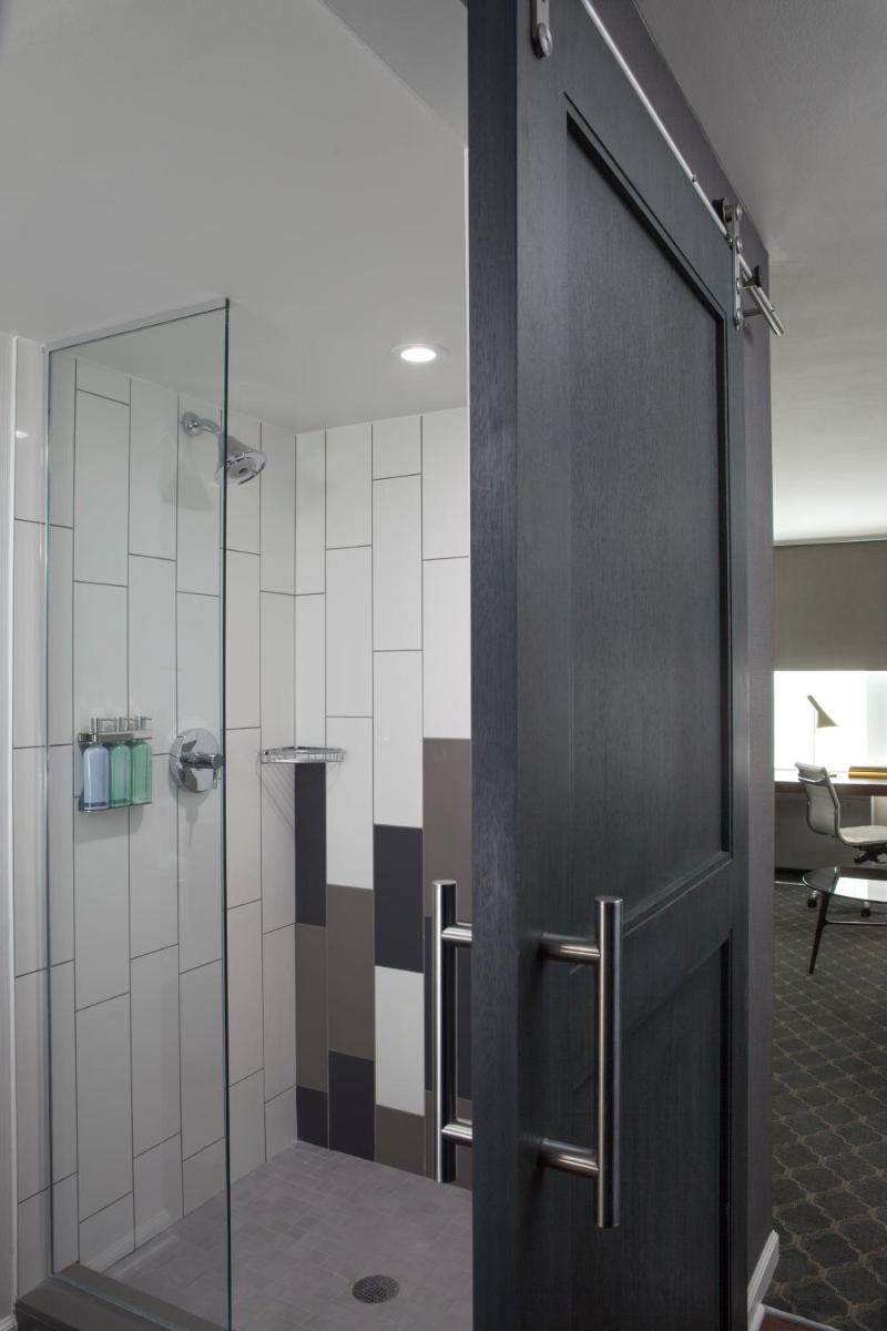 The Fifty Sonesta Select New York - Housity