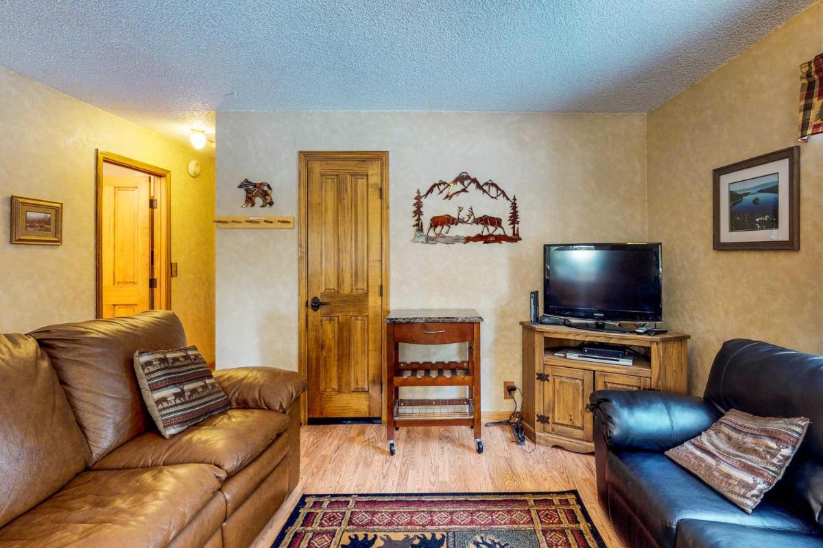 Saxon Creek - Housity