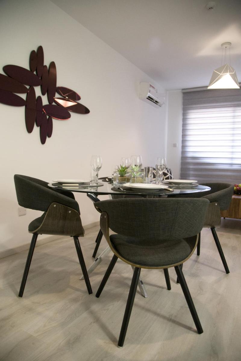 Corina Suites & Apartments - Hizvo