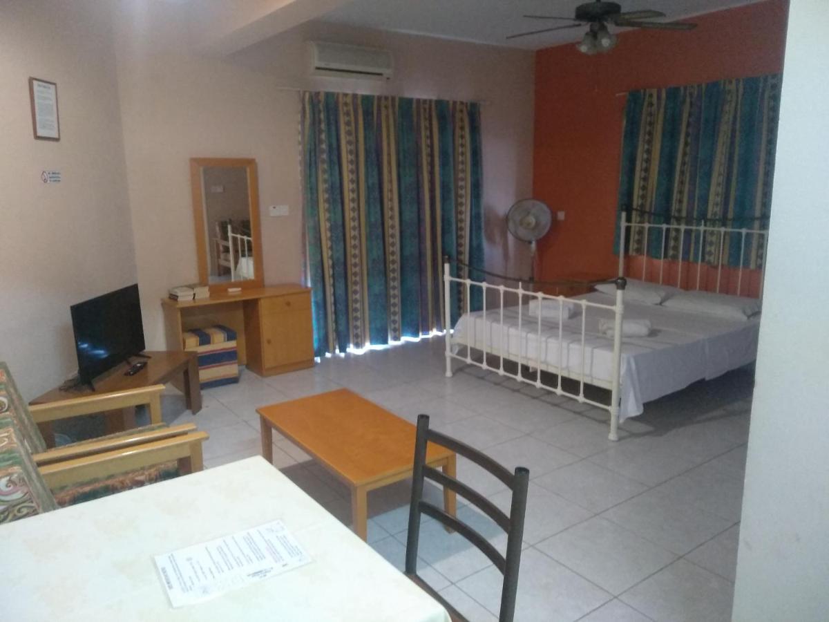 Rantzo Holiday Apartments - Housity