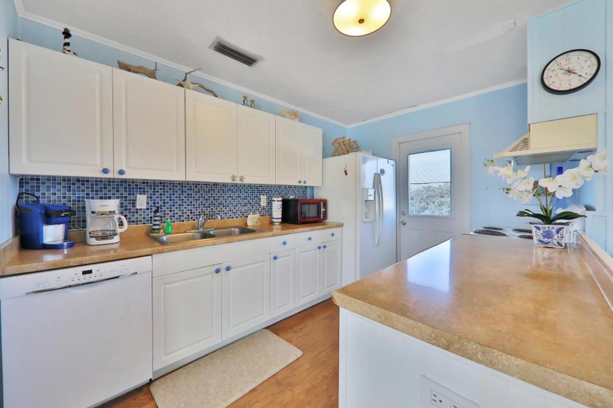 Playa Haus - Housity