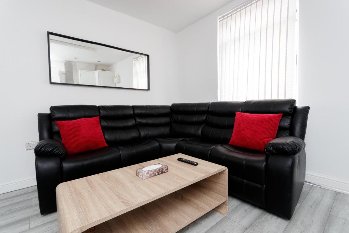 Calvin House Apartments - Housity