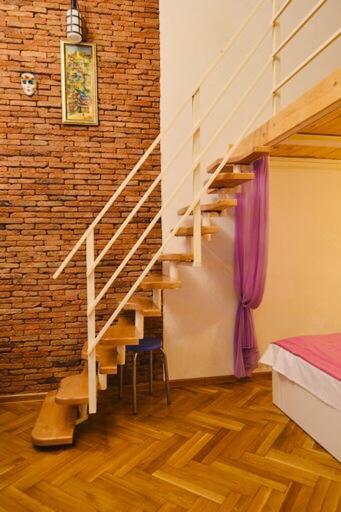 Comfortable Flat in Central Tbilisi - Housity