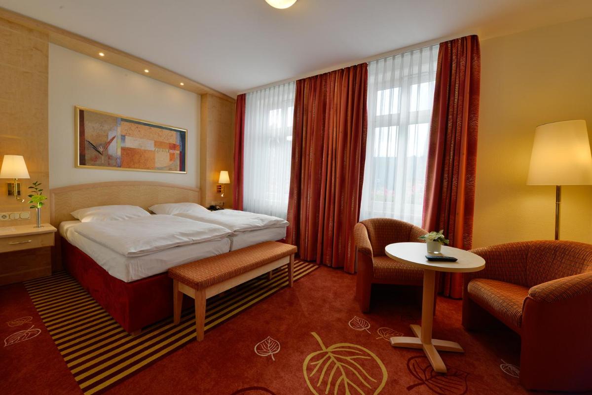 Ringhotel Weißer Hirsch - Housity