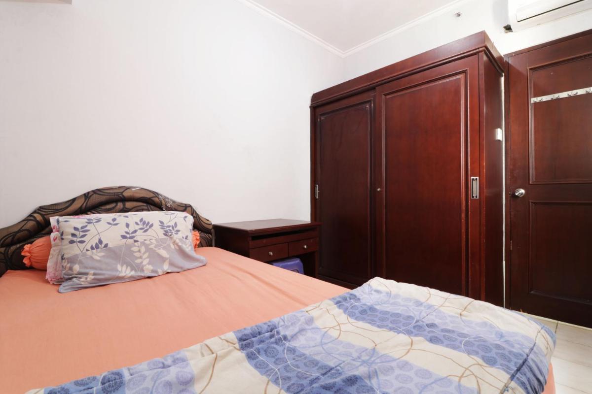 Rent House Center at Apartement Mediterania Gajah Mada - Housity