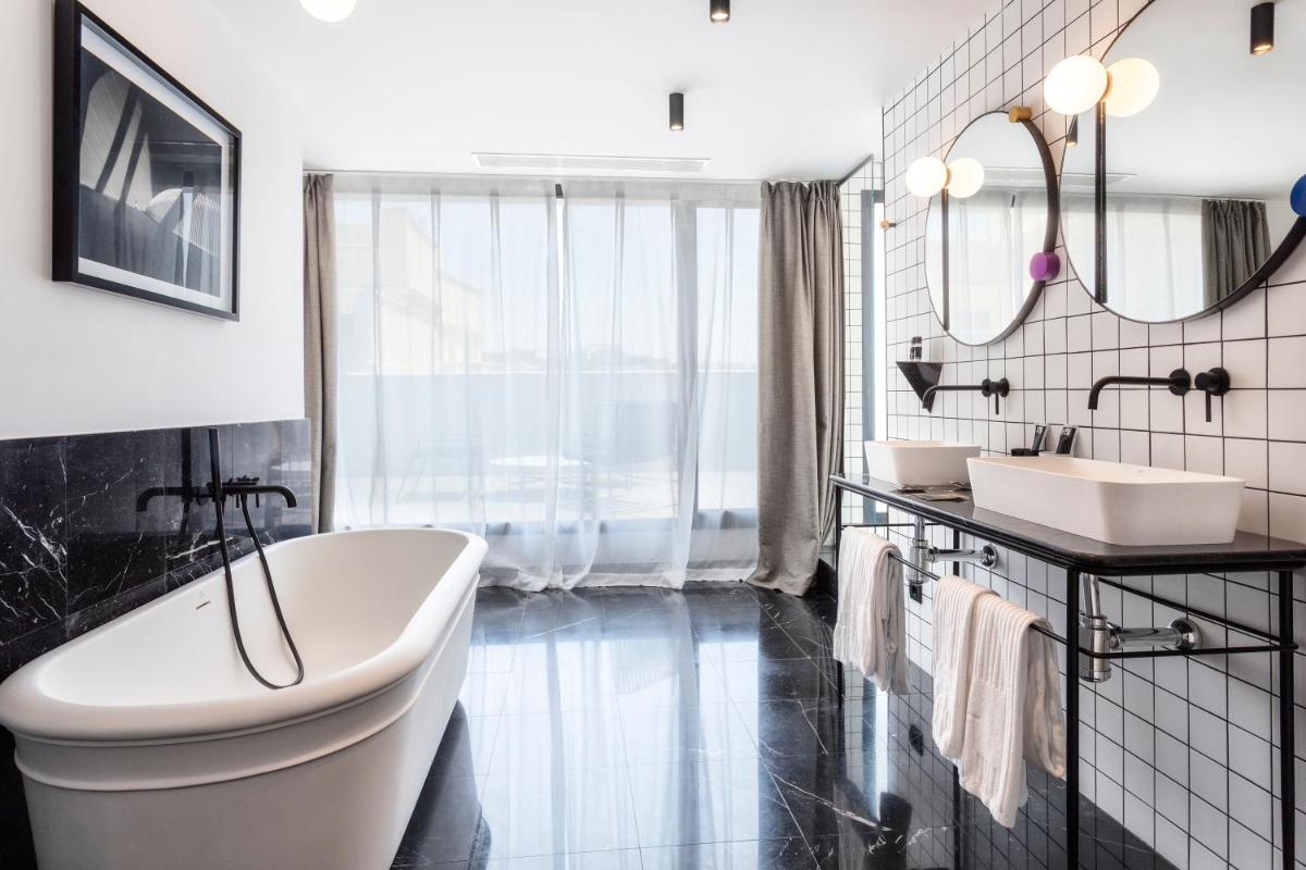 One Shot Fortuny - Housity