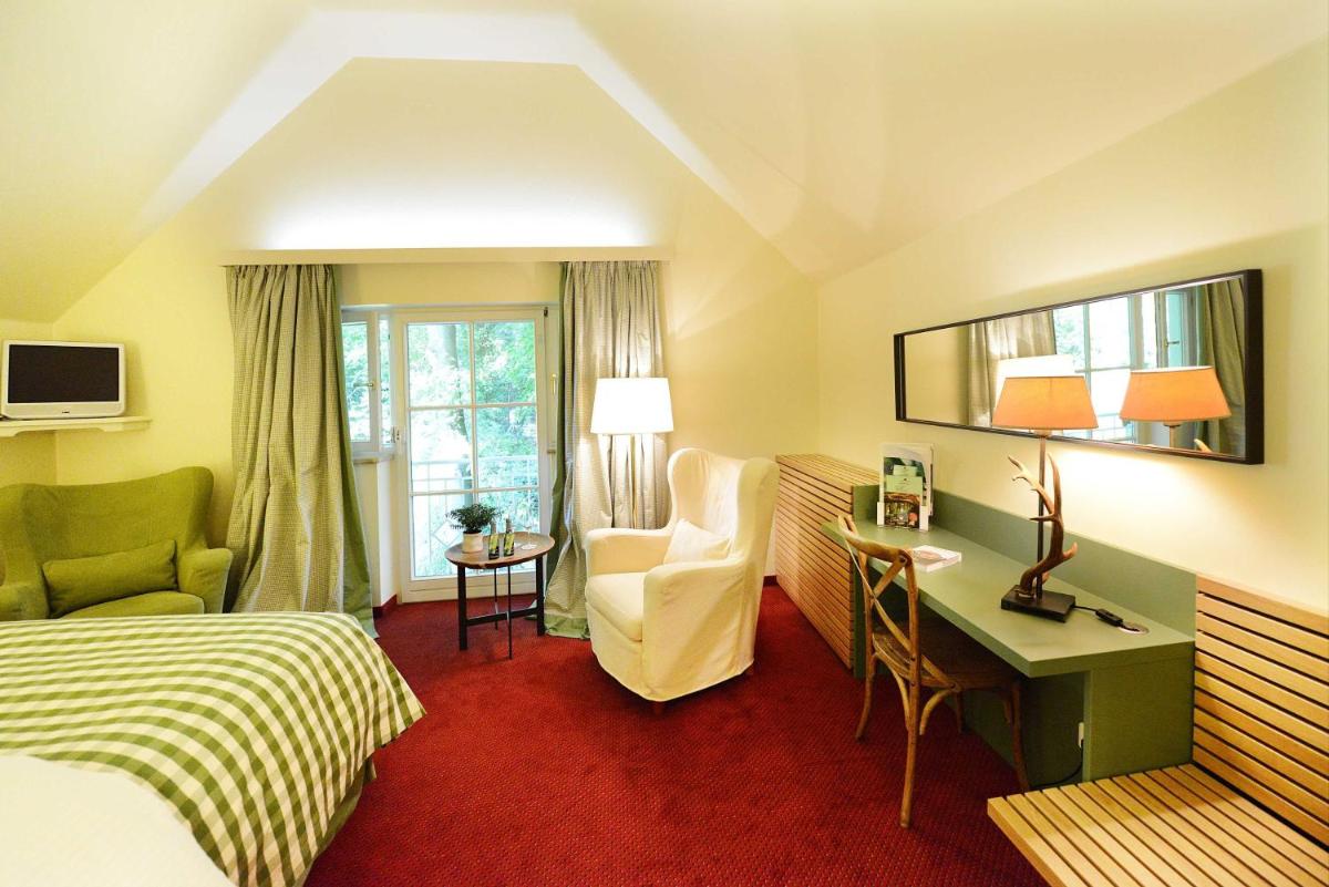 Romantik Hotel Jagdhaus Waldfrieden - Housity