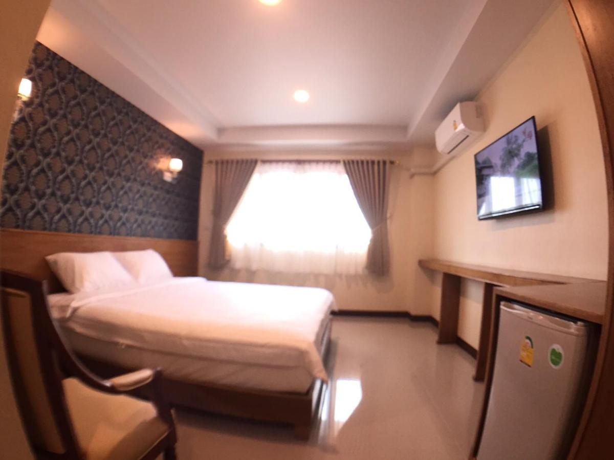 Nantawan Hotel - Housity