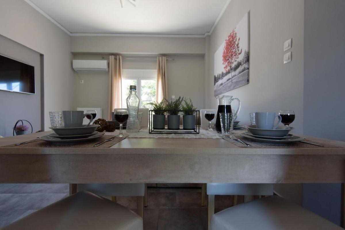 Andriana' s apartment Agia Paraskevi - Housity