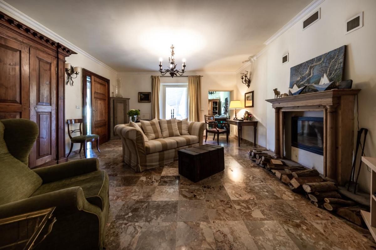 La Casa nel Borgo - Housity