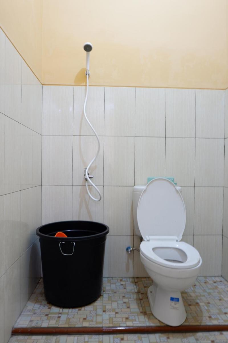 Villa Junrejo Kav 4 - 6 Bedrooms - Housity