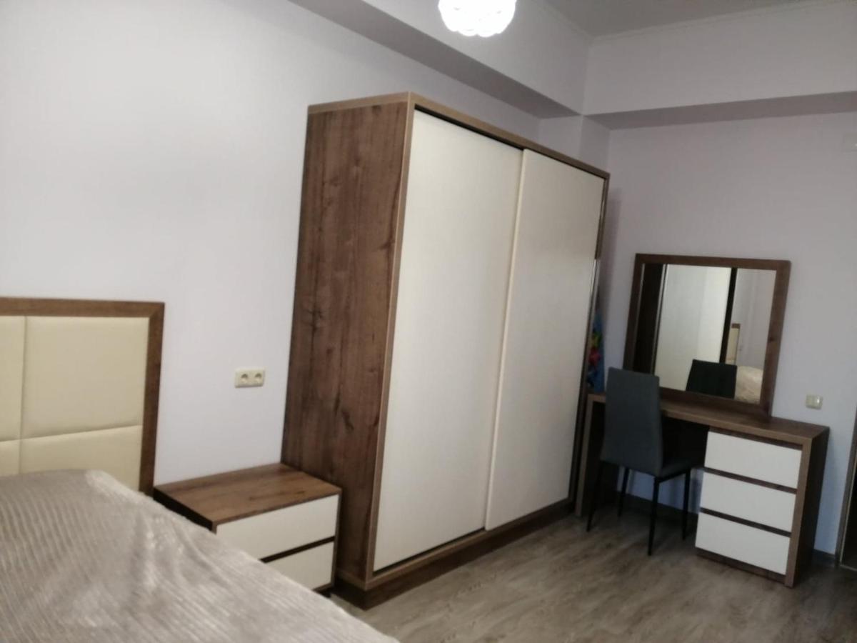 Suitetrails - White Apartment, 2 masiv, Gai avenue