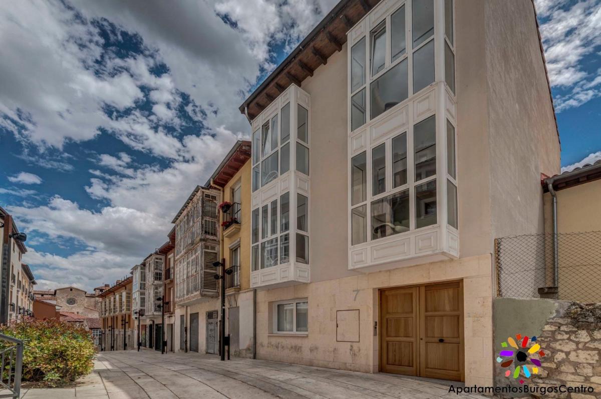Edificio Aptos Turisticos - Burgos Centro HC7 - Housity