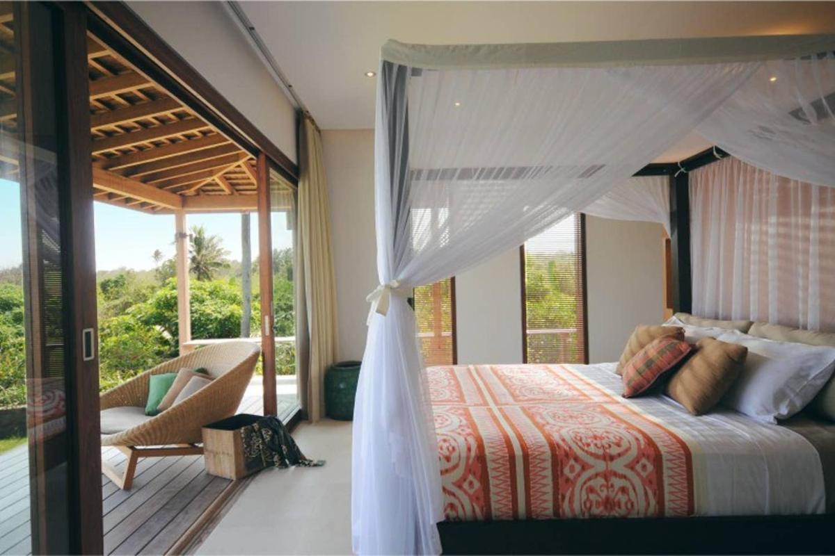 Bulung Daya Beach Villa Retreat - Housity