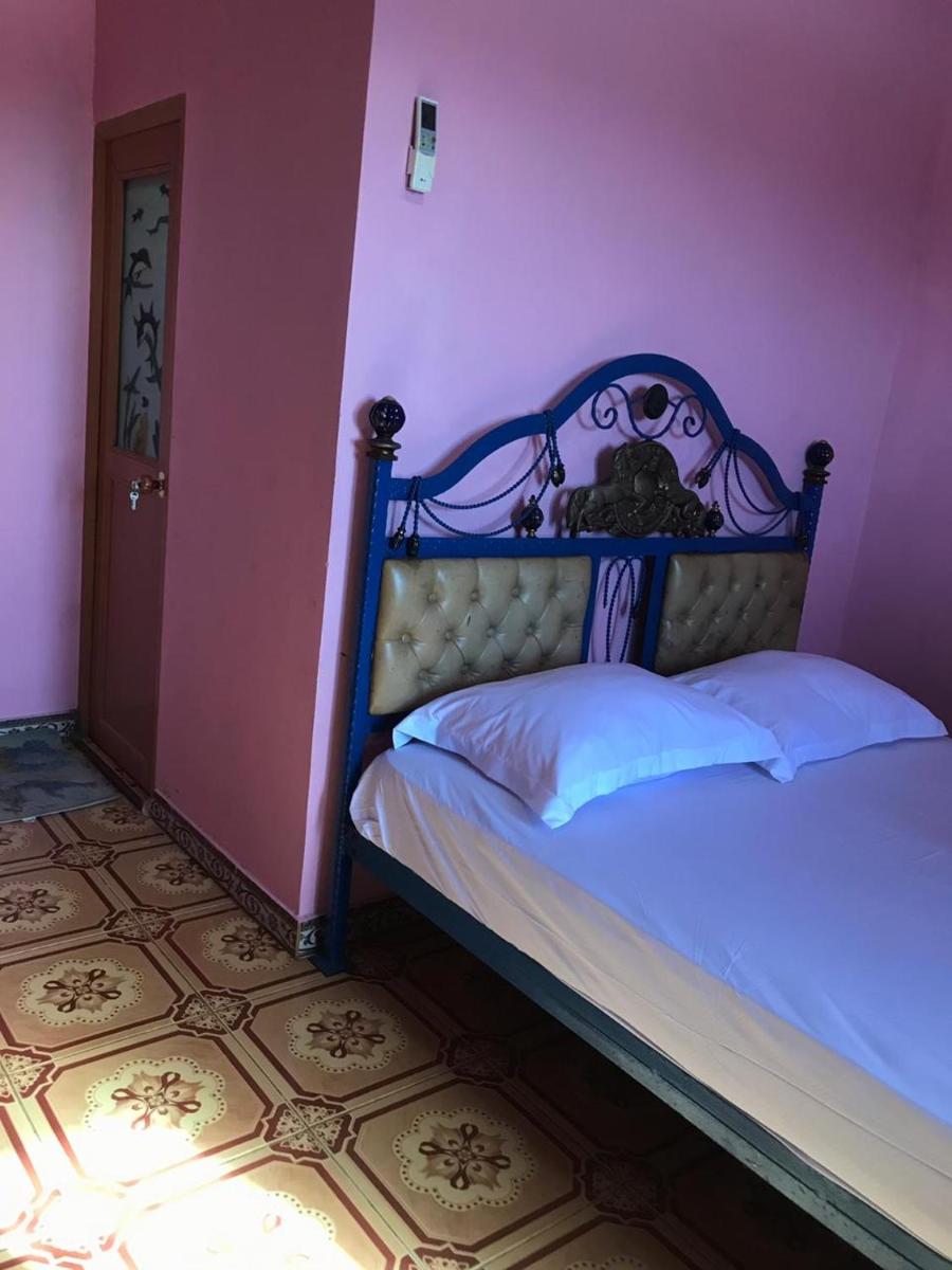 Aini Home Stay - Housity